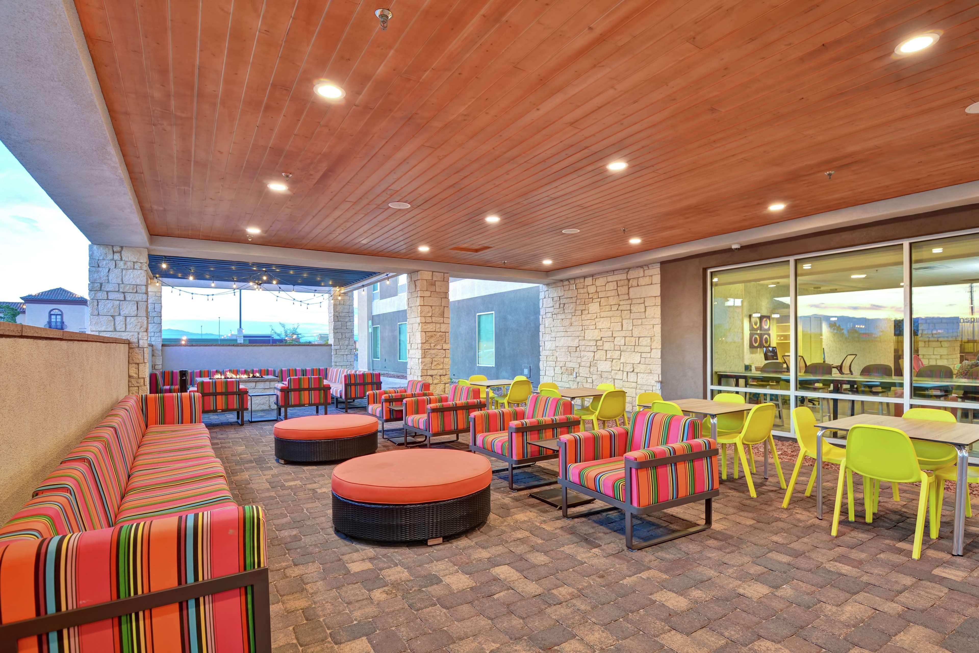 Home2 Suites By Hilton Las Vegas Strip South Экстерьер фото